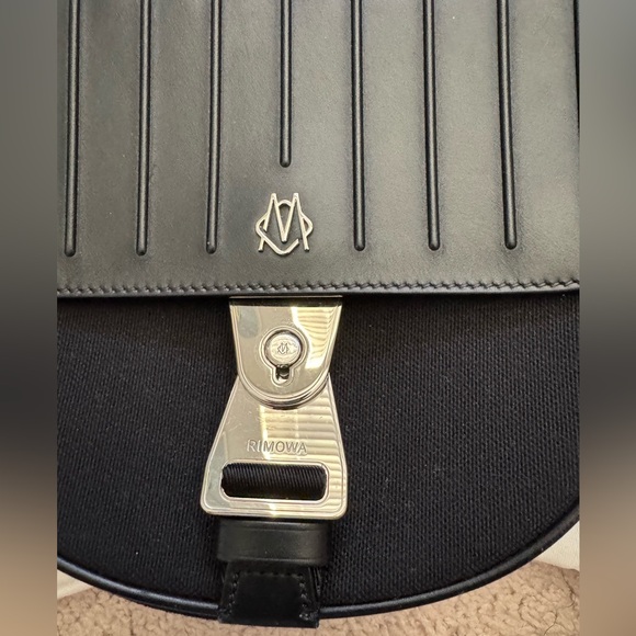 Like New Rimowa Black Never Still Cross Body Flap Bag - Picture 4 of 6
